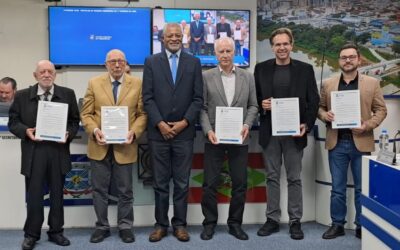 Câmara de Vereadores de Tubarão homenageia Complexo Médico Provida pelos 35 anos de história